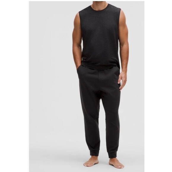 Lululemon Men’s Intent Joggers Black size M Athletic Pocket Drawstring - Picture 1 of 10